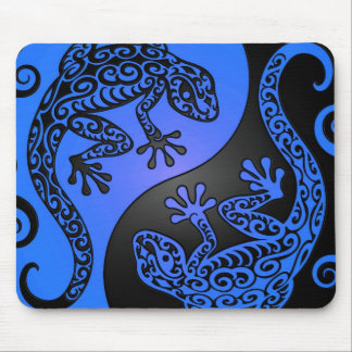 Blue and Black Yin Yang Geckos Mouse Pad