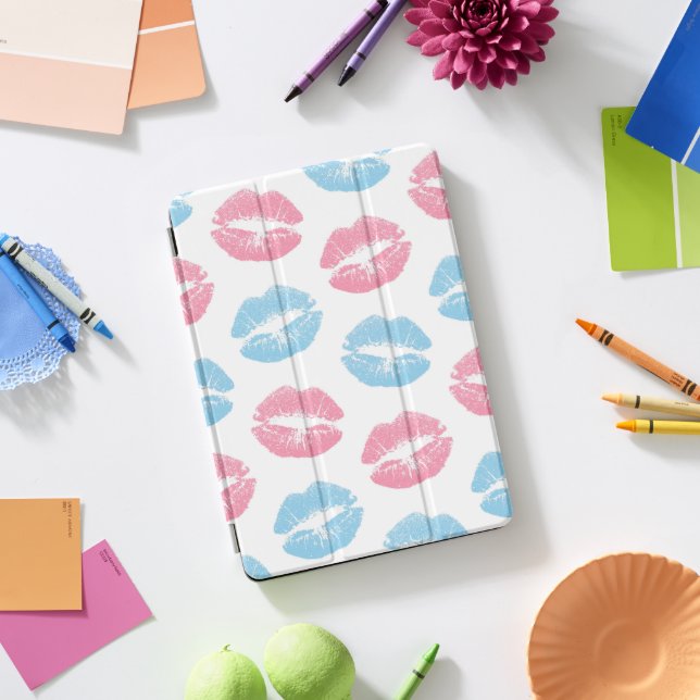 Blue and Pink Lips Pattern, Lipstick, Kiss iPad Pro Cover (Desk)