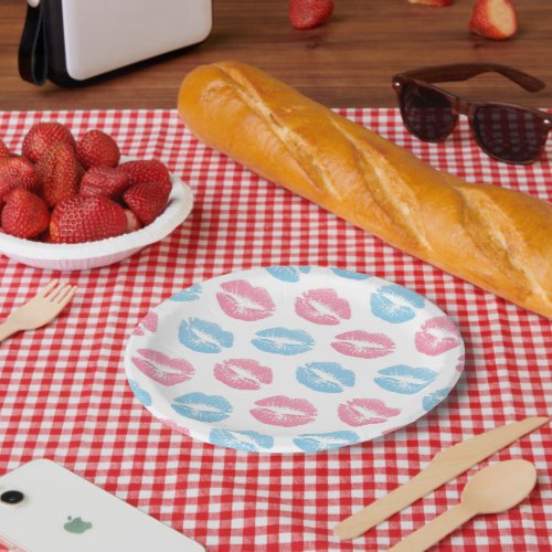 Blue and Pink Lips Pattern Lipstick Kiss Paper Plates