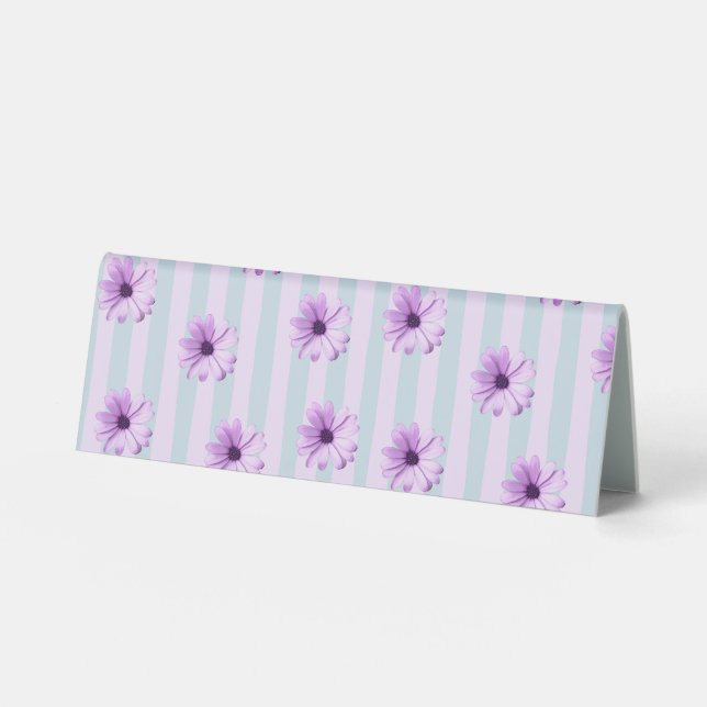 blue and purple striped daisy pattern table tent (Front)