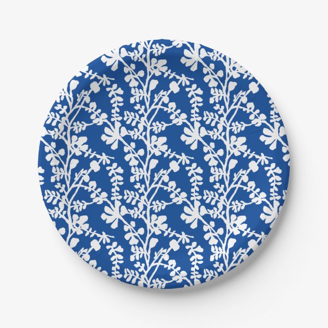 Blue And White Botanical Repeating Pattern Paper Plates (Front)