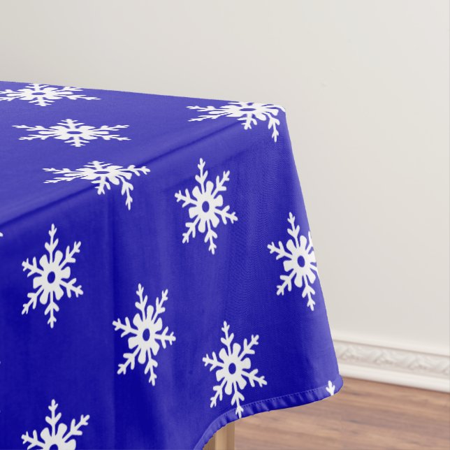 Blue and White Christmas Snowflakes Pattern Modern Tablecloth (In Situ)