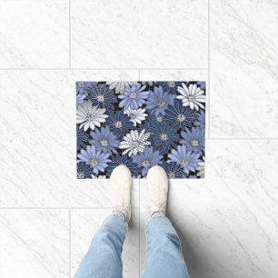 Blue and white daisy pattern doormat