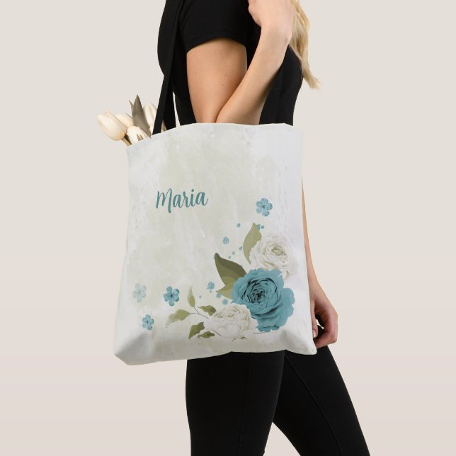blue and white flowers tote bag (Close Up)