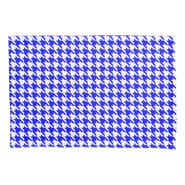 Blue and White Geometric Houndstooth Pattern Pillow Case (Front)
