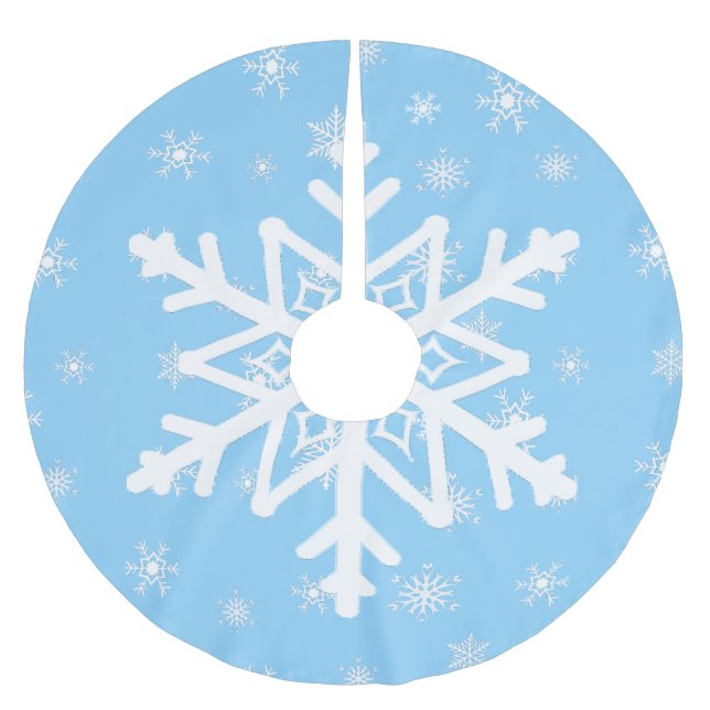 Blue and White Snowflakes Christmas Tree Skirt (Front)