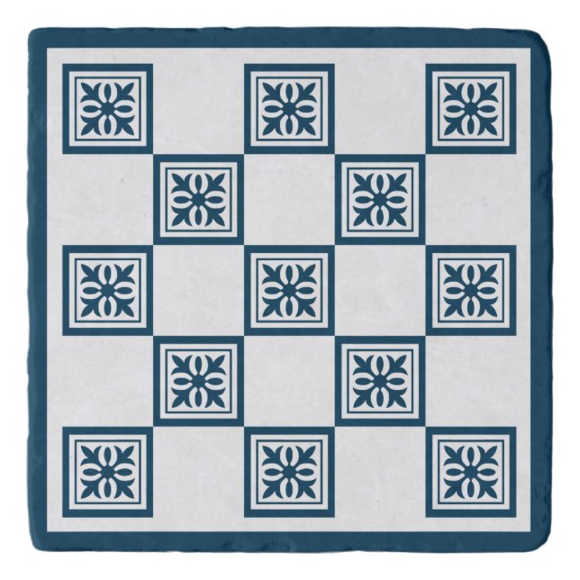 Blue and white tiles trivet (Front)