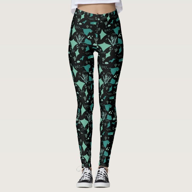 Blue Black Stingray Manta Ray Ocean Themed Leggings (Front)