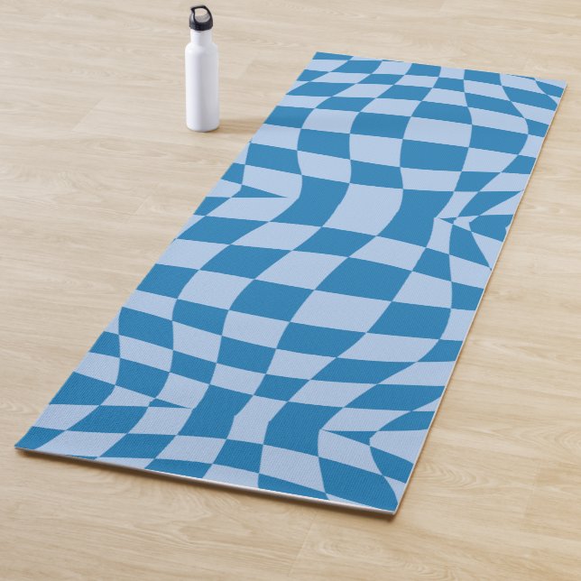 Blue Checkered Pattern Yoga Mat (In Situ)