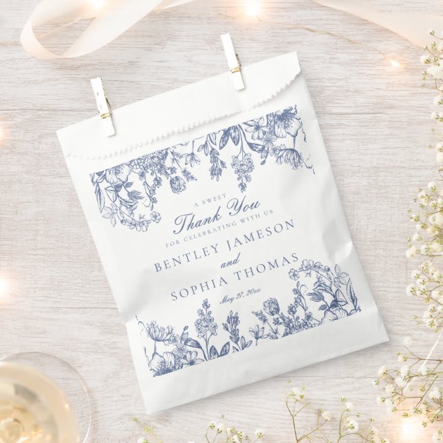 Blue Chinoiserie Floral Wedding Dessert Favor Bag (Clipped)
