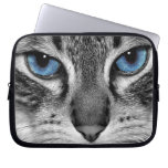 Blue Eyed Cat Laptop Sleeve