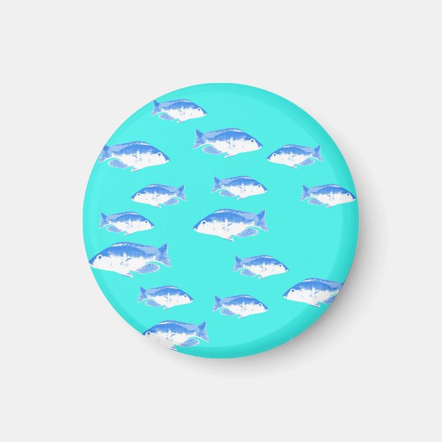 Blue fish on turquoise magnet (Front)