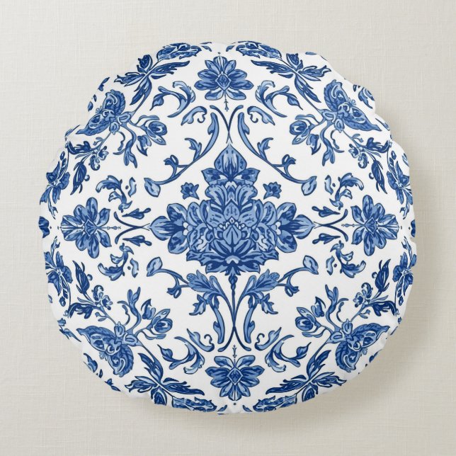 Blue Floral Chinoiserie White Watercolor Round Pillow (Front)