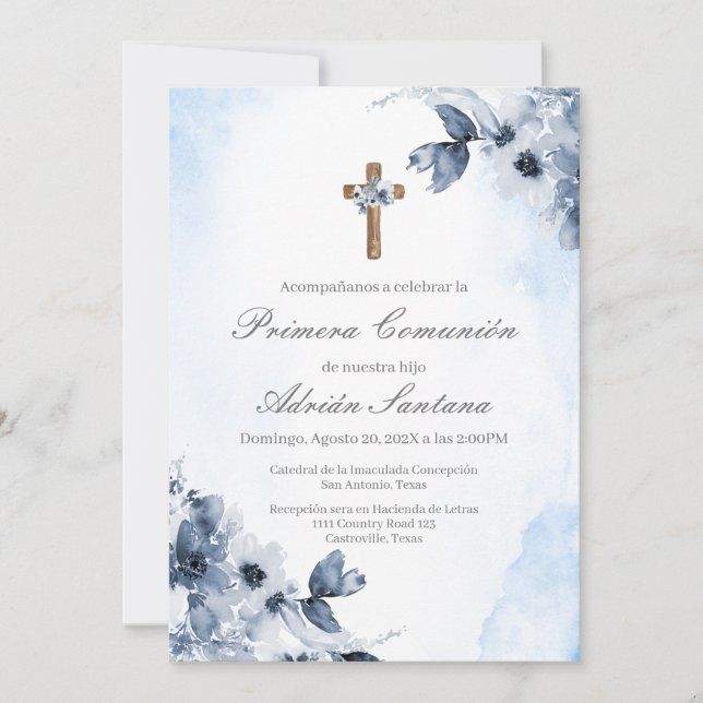 Blue floral first communion invitation in spanish  (Front)