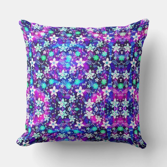 Blue Floral Pattern - Edelweiss Flower Geometric Throw Pillow (Front)