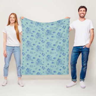 Blue flowers fleece blanket