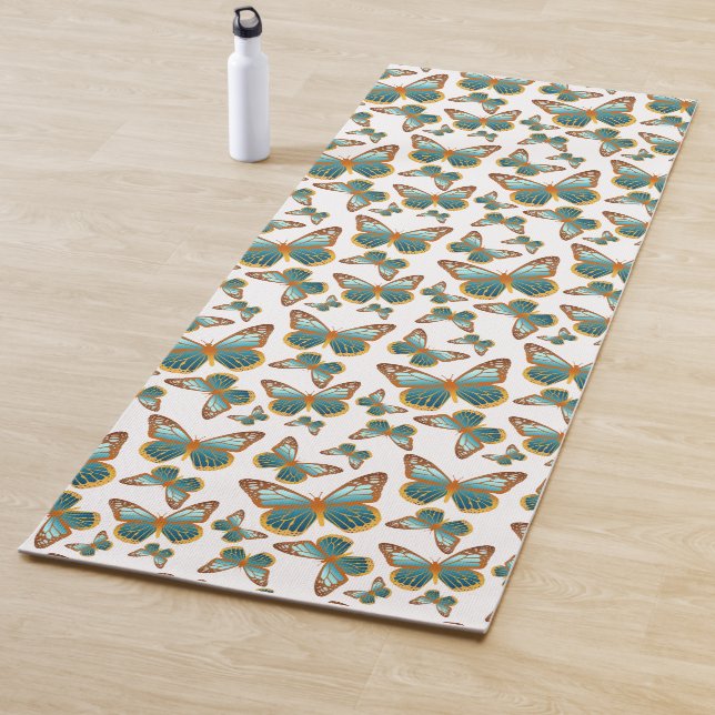 Blue Gradient Butterfly Pattern Yoga Mat (In Situ)