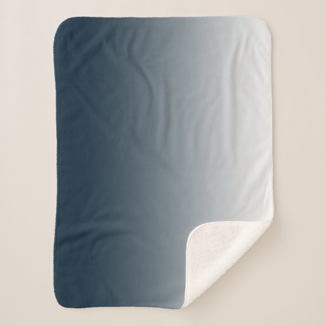Blue gradient sherpa blanket (Front)