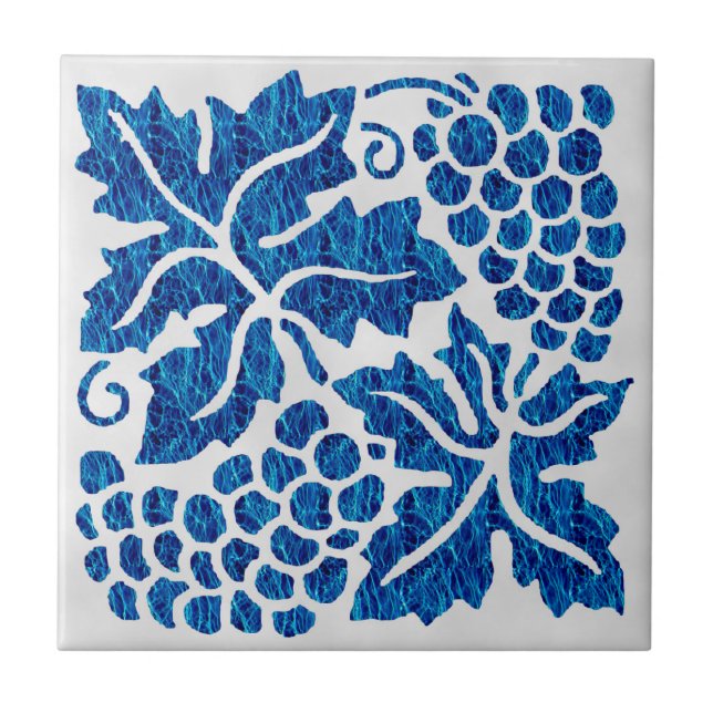 Blue Grapes Tile (Front)