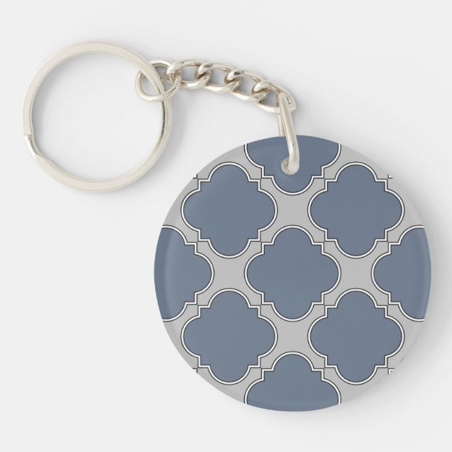 Blue-gray quatrefoil keychain (Front)