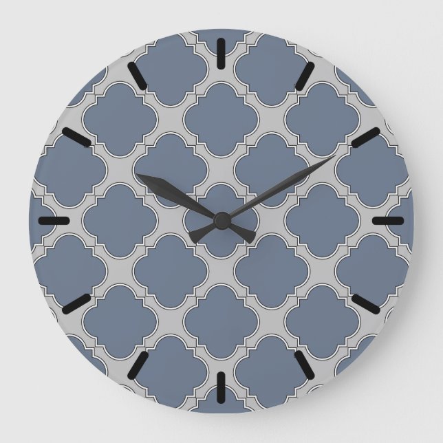 Blue-gray quatrefoil large clock (Front)