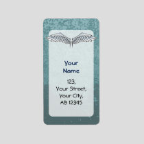 Blue-gray wings label