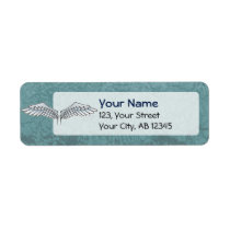 Blue-gray wings label