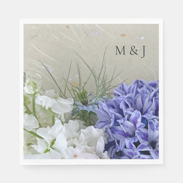 Blue hyacinth with white stock flowers napkins (Front)