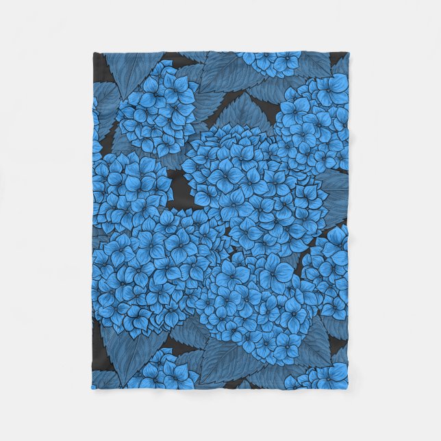 Blue hydrangea fleece blanket (Front)
