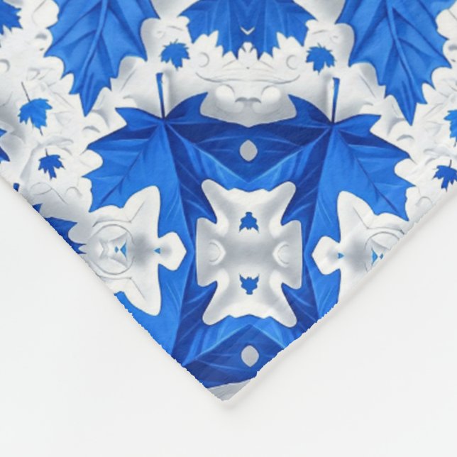 Blue Leaf Pattern Blanket (Corner)
