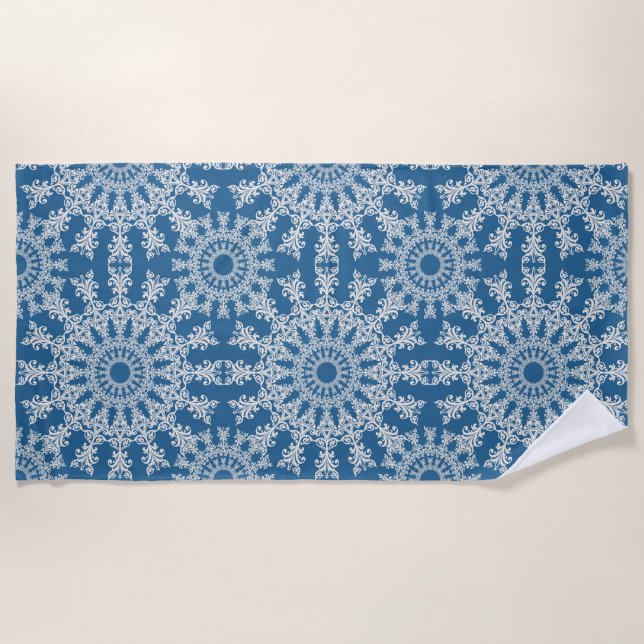 Blue mandala beach towel (Front)