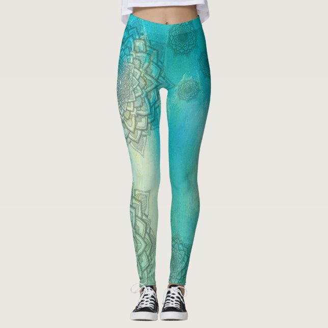 Blue mandala leggings (Front)