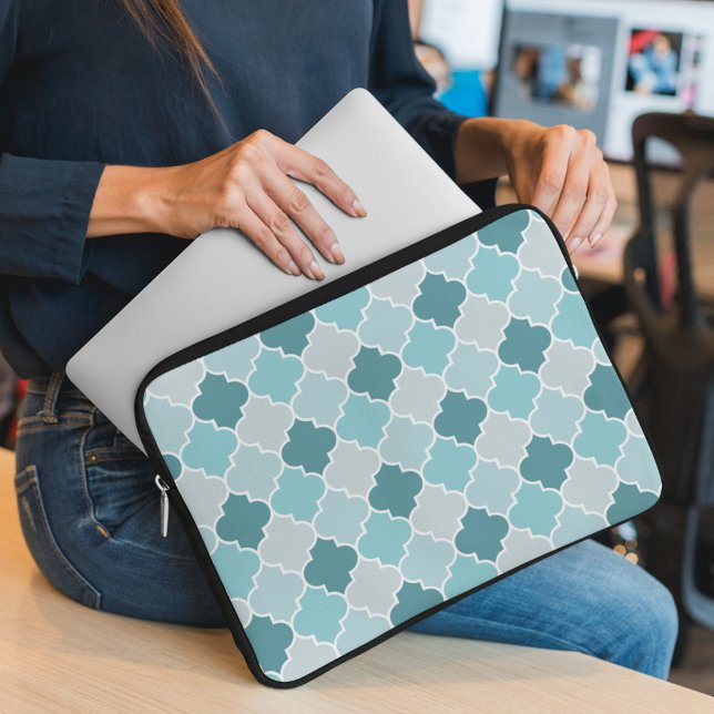 Blue Moroccan Trellis, Latticework, Quatrefoil Laptop Sleeve (Creator Uploaded)