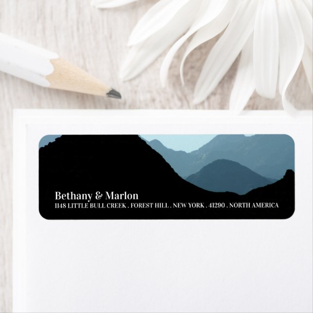 Blue Mountain Range, Rustic Wedding Label (Insitu)