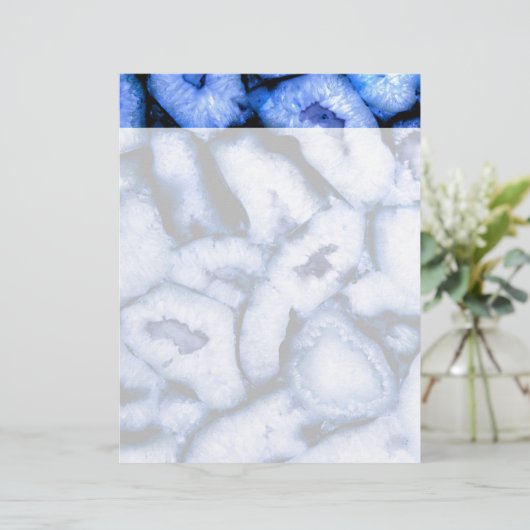 Blue Quartz Agate, blue Geodes, abstract pattern (Standing Front)