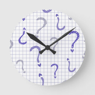 Blue question mark seamless pattern round clock