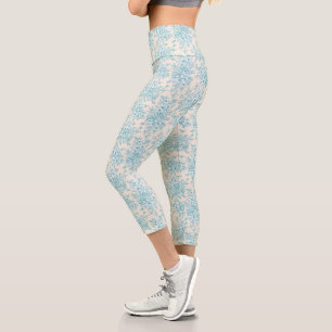 Blue Rose Bouquet Garden Floral Pattern Capri Leggings