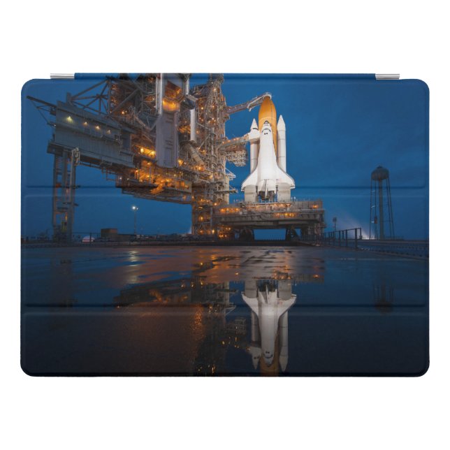 Blue Sky for Space Shuttle Atlantis Launch iPad Pro Cover (Horizontal)