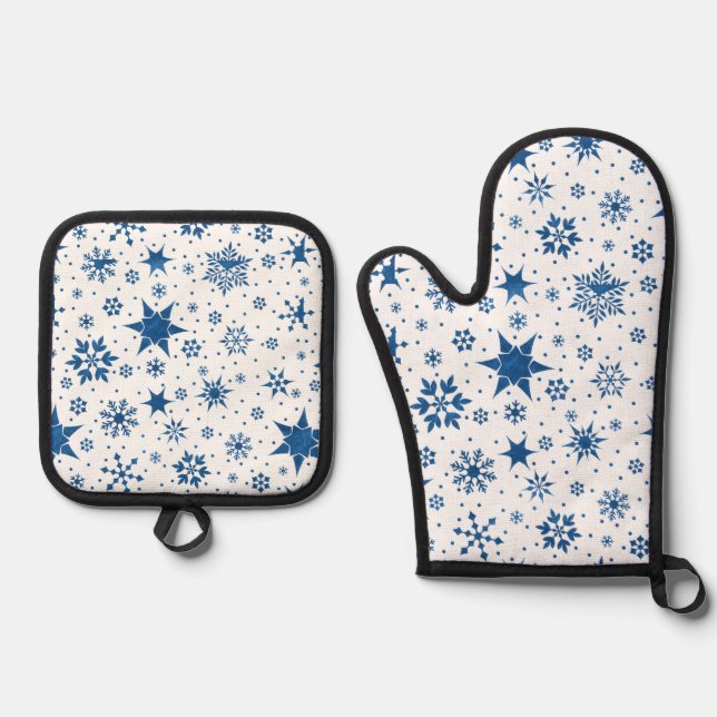 Blue Snowflake Pattern Oven Mitt & Pot Holder Set (Front)
