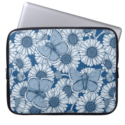 Blue spring wild flowers daisies laptop sleeve