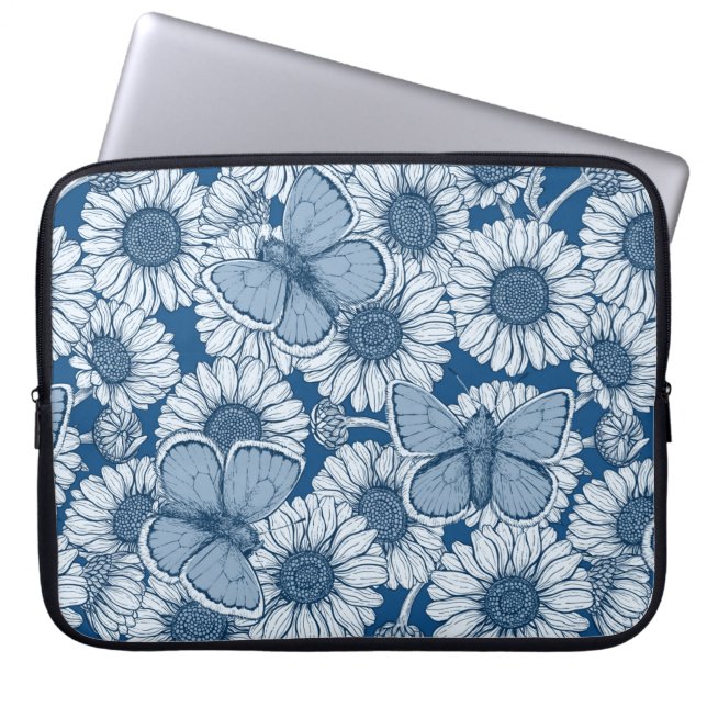 Blue spring, wild flowers, daisies laptop sleeve (Front)