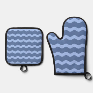 Blue Squiggle Wave Pattern Abstract Bicolor Oven Mitt & Pot Holder Set