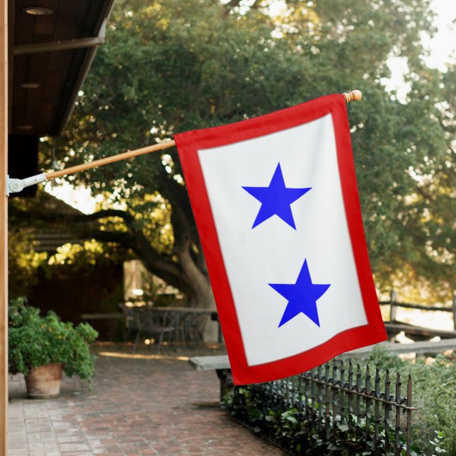 BLUE STAR (2 Serving) FAMILY House Flag (In SItu)
