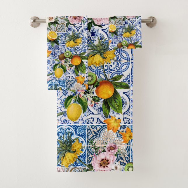 Blue tiles Mediterranean Floral  Bath Towel Set (Insitu)
