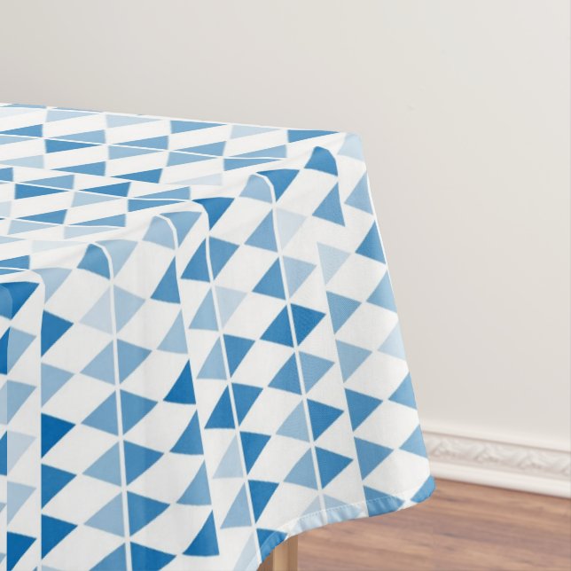 Blue Triangle Pattern Tablecloth – Modern  (In Situ)
