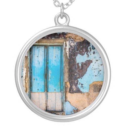 Blue wall and door silver plated necklace