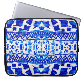 Blue watercolor tribal ethnic seamless pattern laptop sleeve