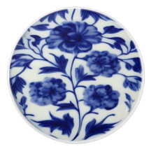 Blue & White China Look - Pretty Floral Vintage