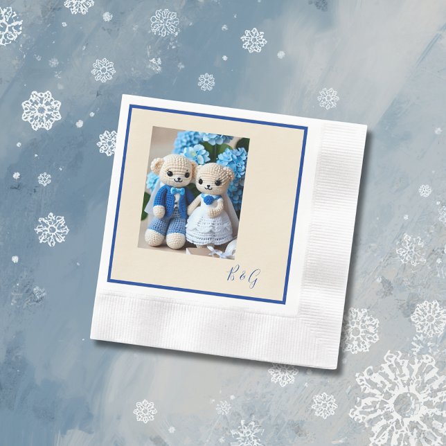blue white crochet figurine wedding couple  napkins (Creator Uploaded)