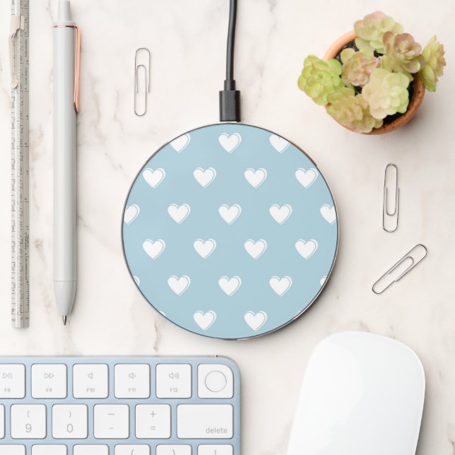 Blue White Cute Simple Heart Pattern Wireless Charger (Desk)